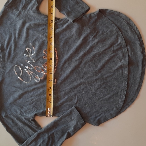 Crazy 8 medium 7 8 gray long sleeve sequin Give Love top - Picture 8 of 8